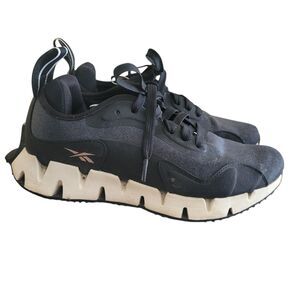 Reebok Zig Dynamica Sneakers Womens Size 7.5 Black White Running Athletic Sports